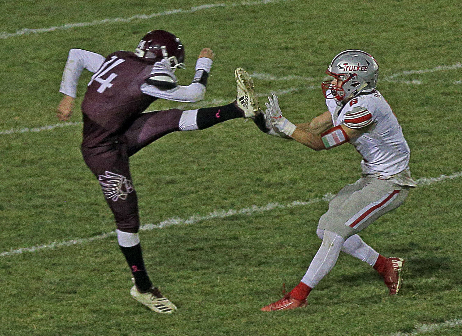 Truckee at Elko Football 07.jpg